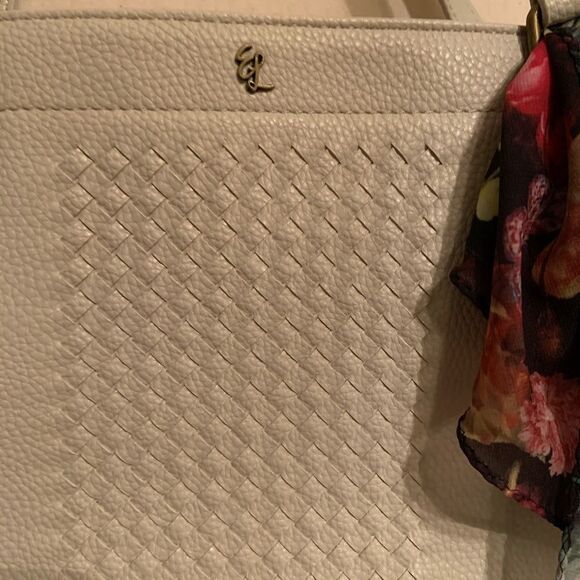 18. Elliott Lucca Shoulder bag in Stone - Picture 6 of 7